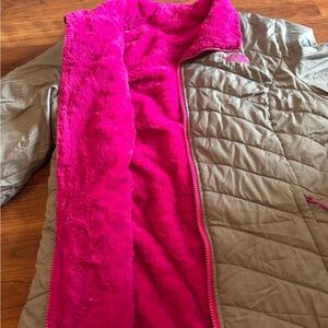 Cozy Womens Puffer Jacket in Gray and Pink